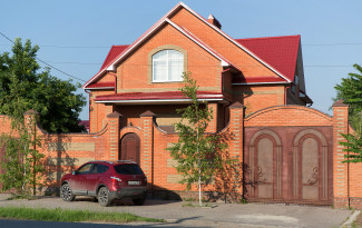 Жилой дом по ул. К.Цеткин, 59 в г. Батайске